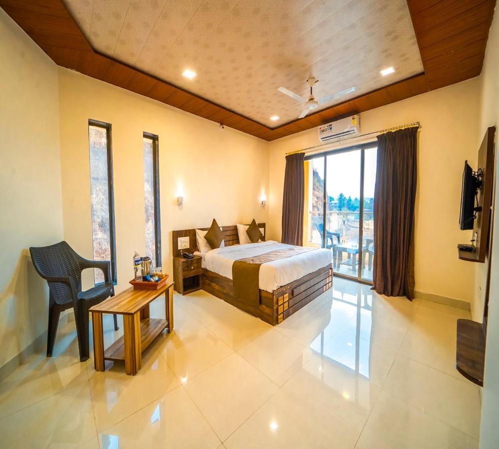 Vrindavan Resort Mahabaleshwar Luaran gambar